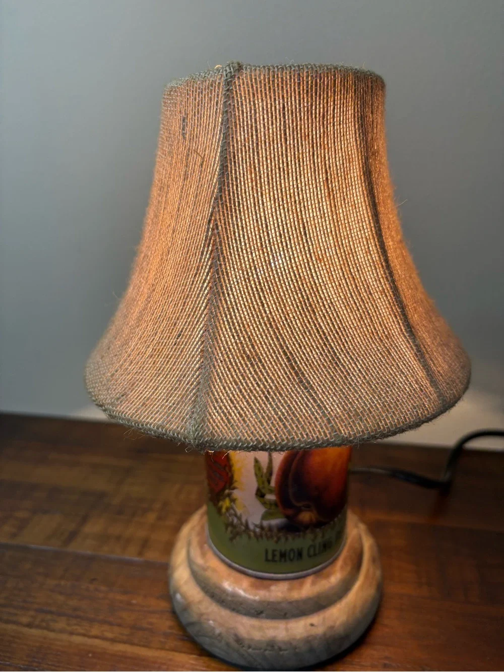 Vintage Style Miniature Table Lamp Of Canister Base Labeled “ Lemon Cling Peach” - Picture 1 of 13